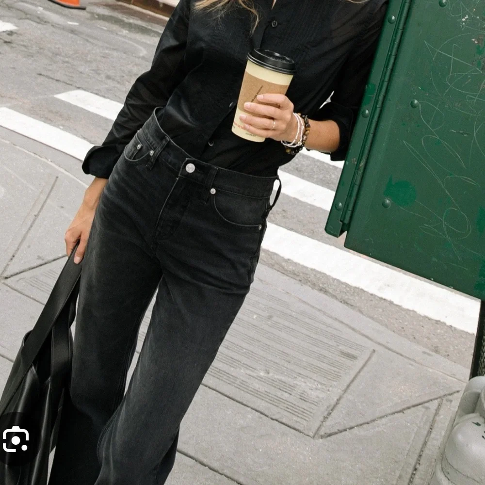 J.Crew Classic straight jean in washed black size‎ 31 NWT in packaging